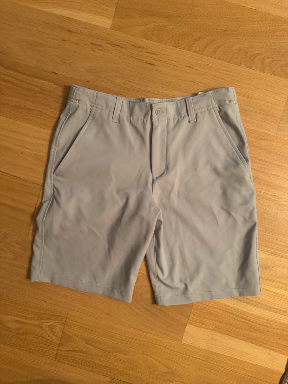 Under Armour Light Gray Flat Front Men's Shorts